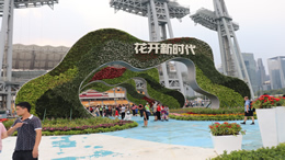 小鹏集团启用全球首条高阶通用人形机器人自动化产线